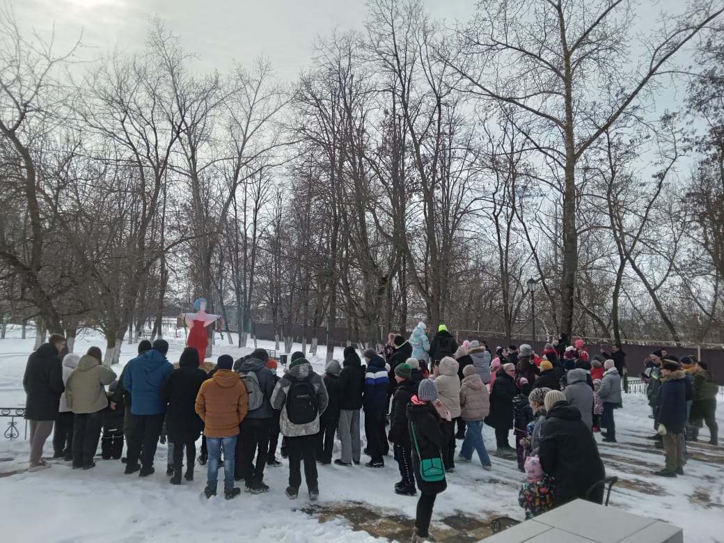 Площадка Юдановского СДК. 2 Марта - проводы зимы «Не всё коту Масленица».